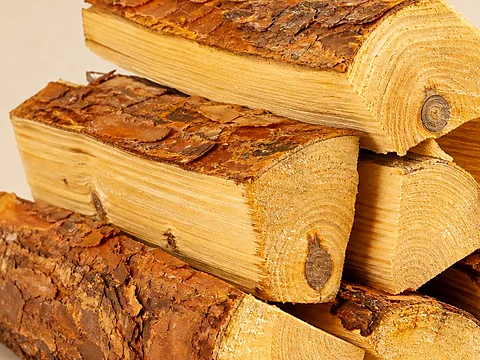 Осиновые поленья для профилактики дымохода